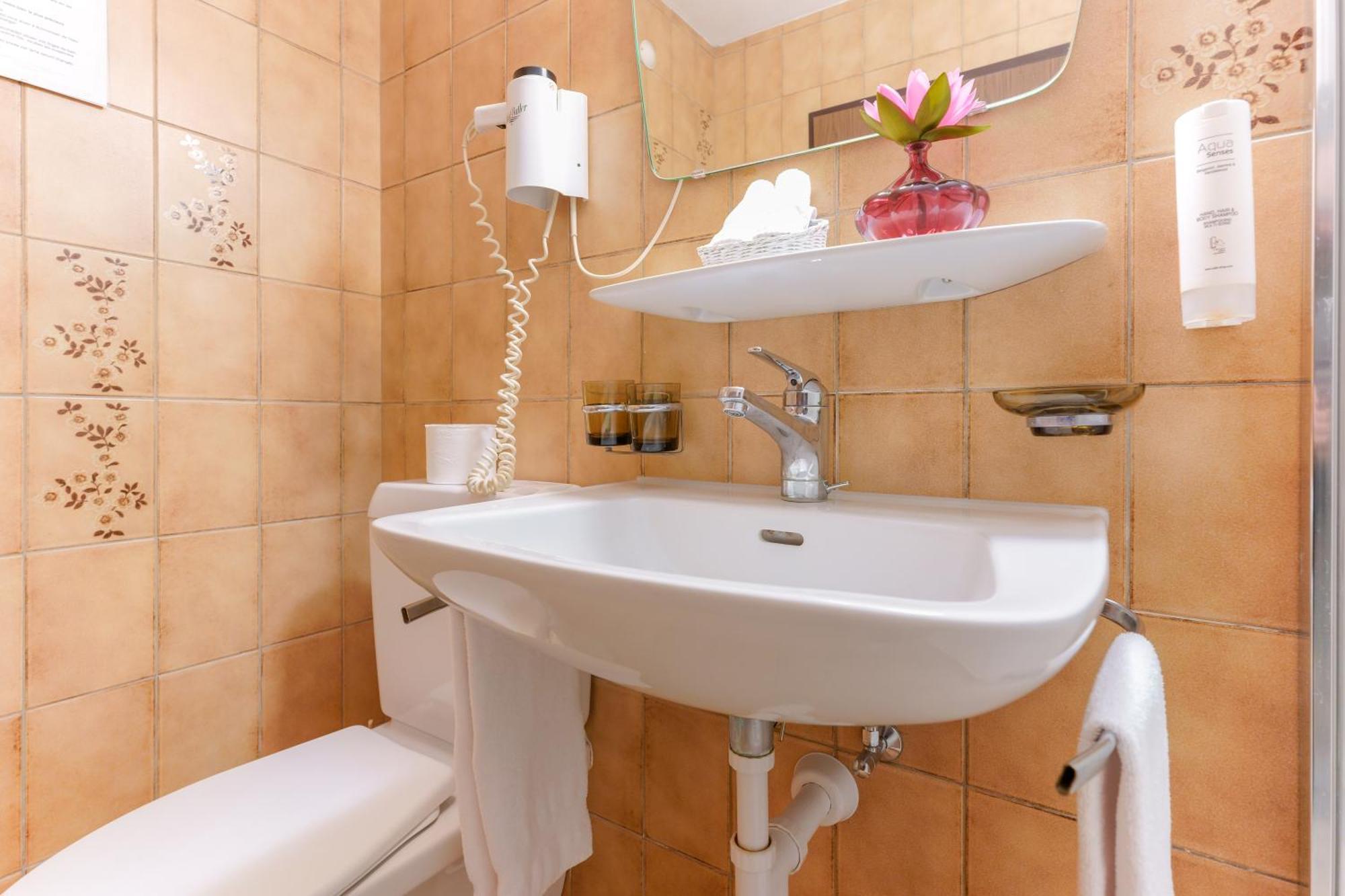 Hotel Du Grand-Pre مارلي لو غراند المظهر الخارجي الصورة