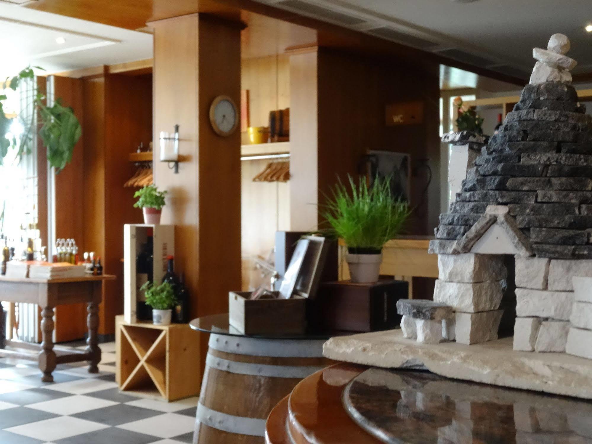 Hotel Du Grand-Pre مارلي لو غراند المظهر الخارجي الصورة